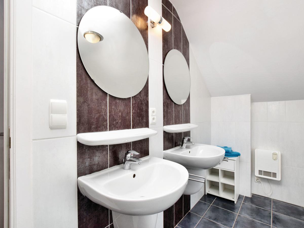 Charming Holiday Home In Durbuy With Sauna Barvaux Exteriör bild